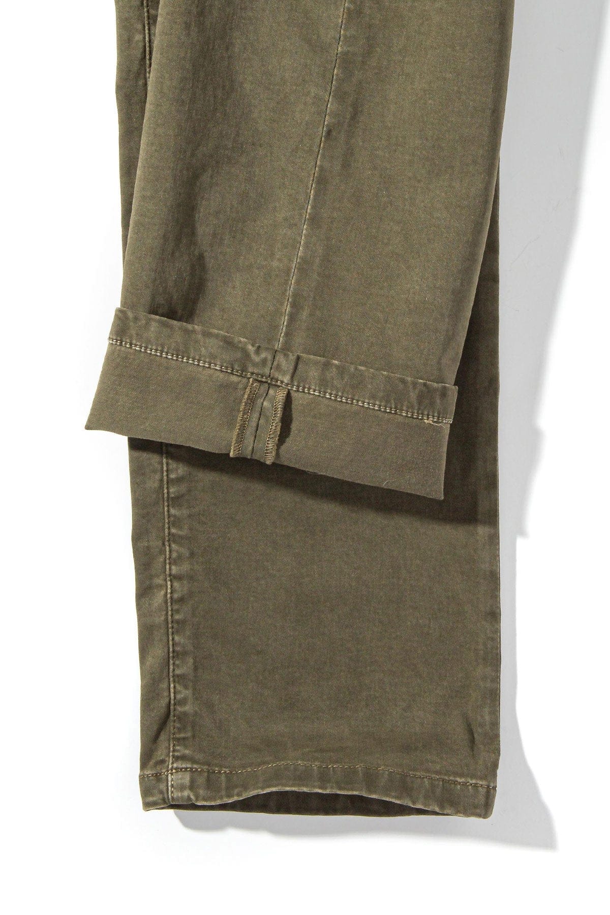 Colorado Soft-Touch Slim Jeans In Army - AXEL'S