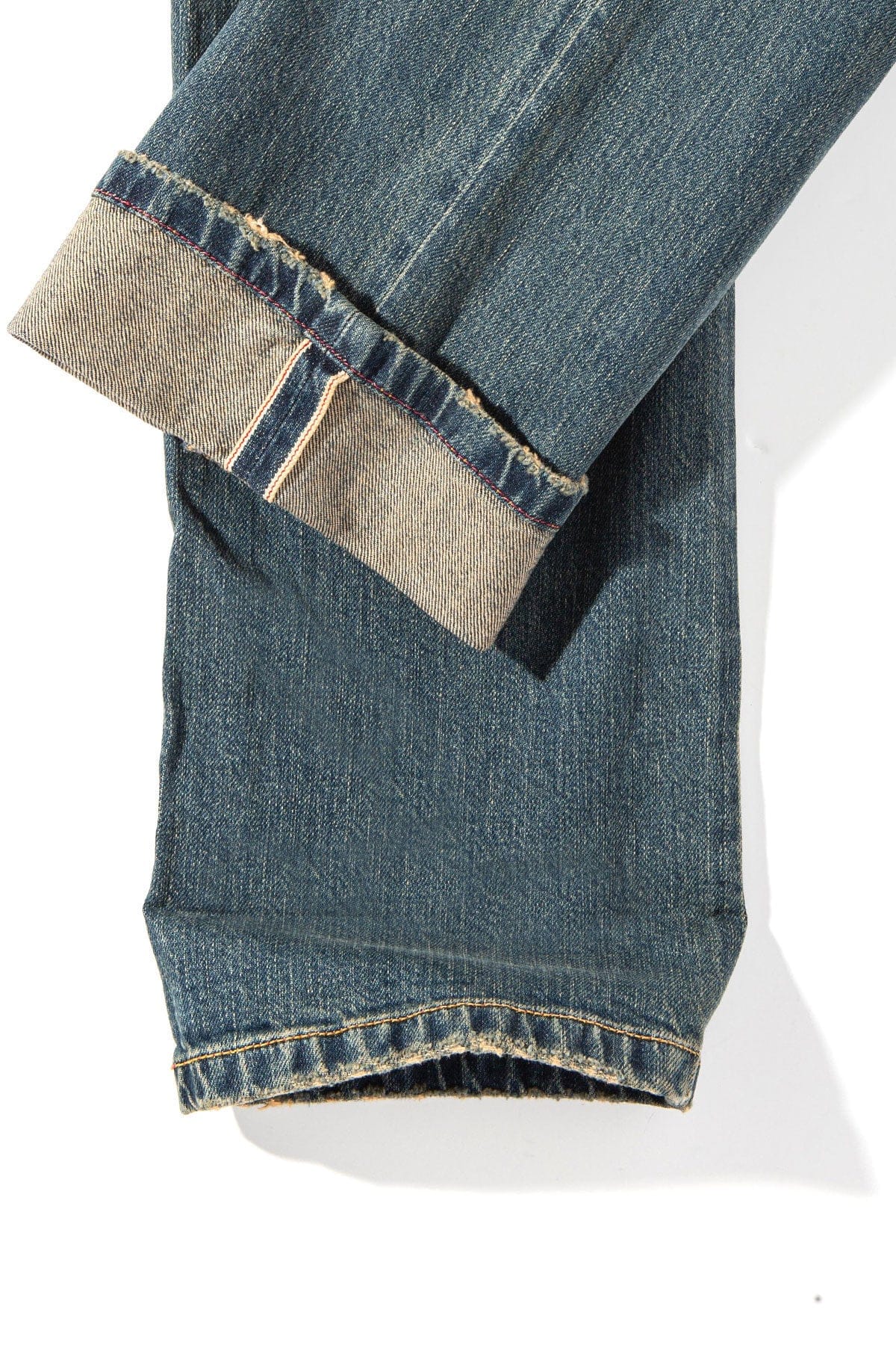 Callum Selvedge Straight Denim In Enzyme Wash - AXEL'S