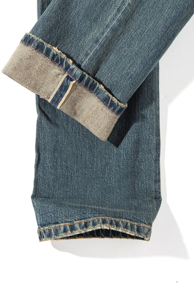 Callum Selvedge Straight Denim In Enzyme Wash - AXEL'S