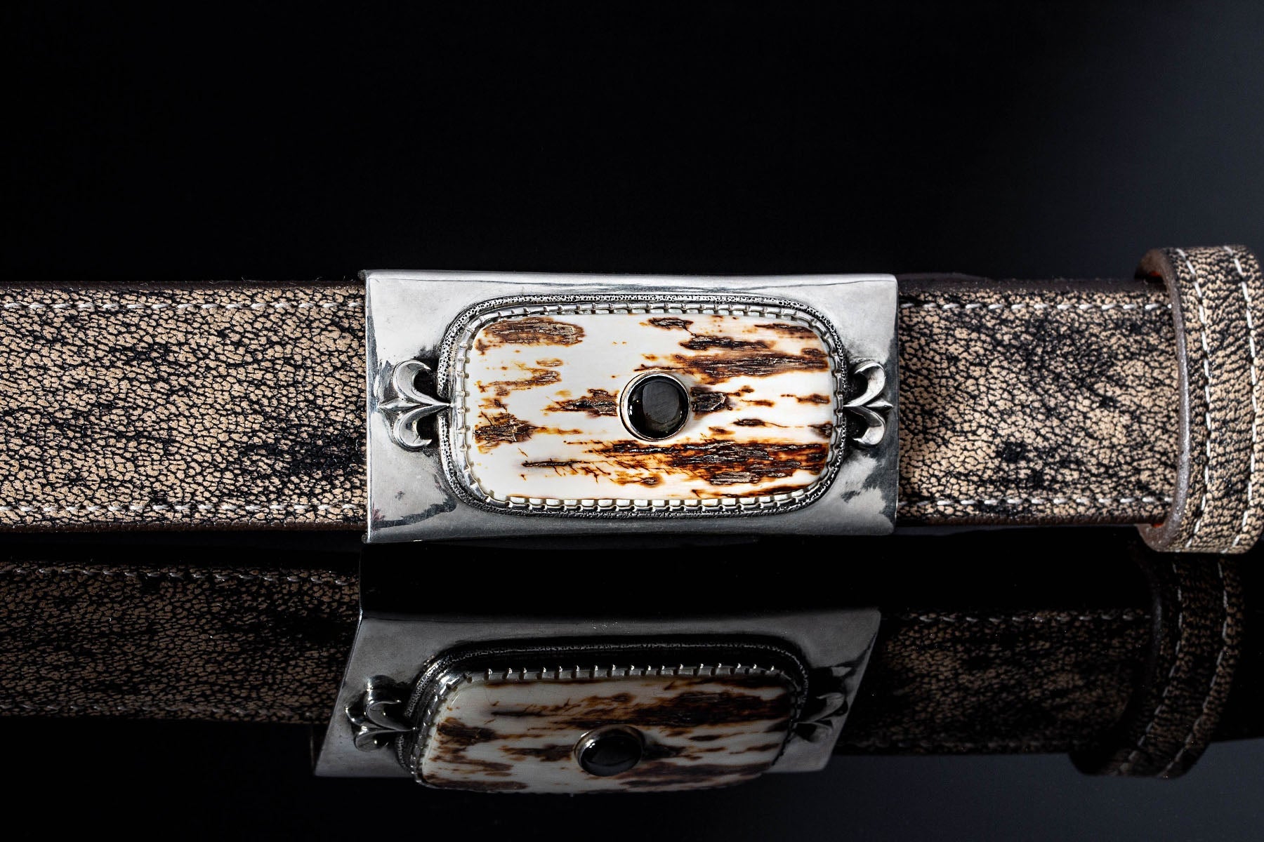 Lee Downey AO MOP Slider Belts And Buckles - Trophy